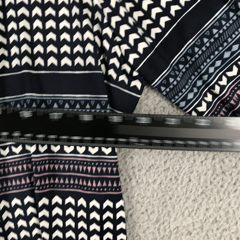 LULAROE Dress Size 3XL Michelle‎ Wrap Style Blue Geometric 3/4 Sleeve NEW - Picture 14 of 16